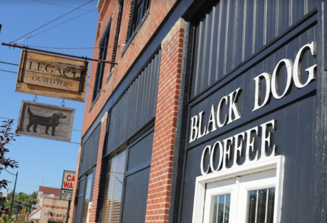 Black Dog is one of the most popular coffee shops in Logansport. Black Dog offers a relaxing atmosphere to study, hang out with friends, and enjoy a nice coffee.