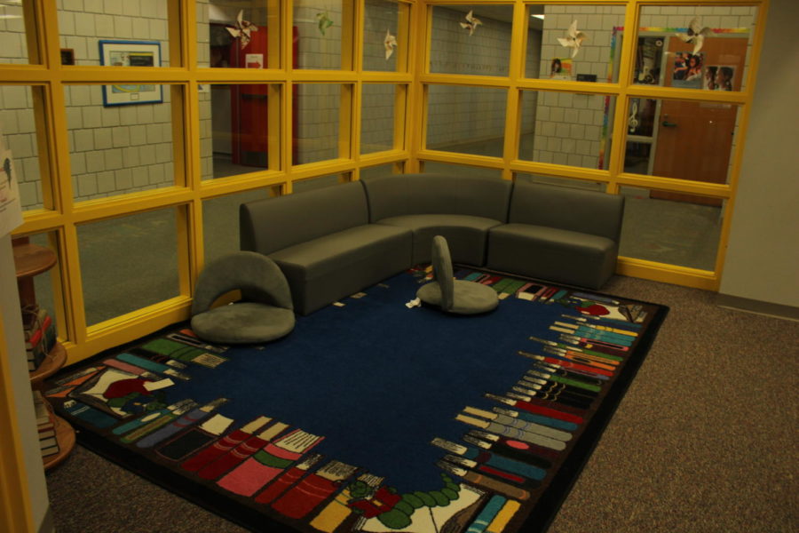 In the library at Landis Elementary, there is a lounge for their students. Many students come in here to read their books or  socialize with their friends.  