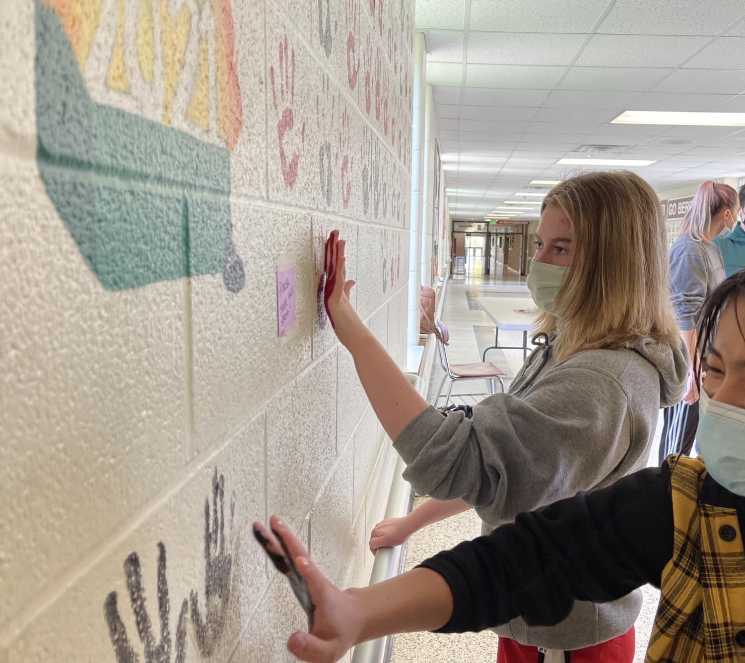 handprints-on-the-walls-of-lhs-lhs-magpie