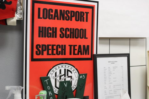 In Jessica Kranz’s English classroom sits a Speech Team promotional poster. Other Speech Team posters litter the halls in hopes of recruiting more students to join the team each year when the season dawns. 