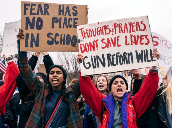 Students rally against gun rights as part of their club: Teen for Gun Reform. (Lorie Shaull, CC BY-SA 2.0 , via Wikimedia Commons) 