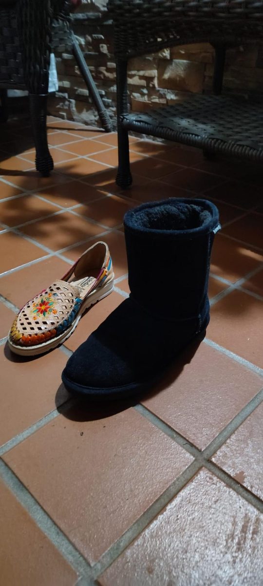 In Mexico, children across the country place their shoes outside, hoping that the Three Wise Men will leave them a gift.