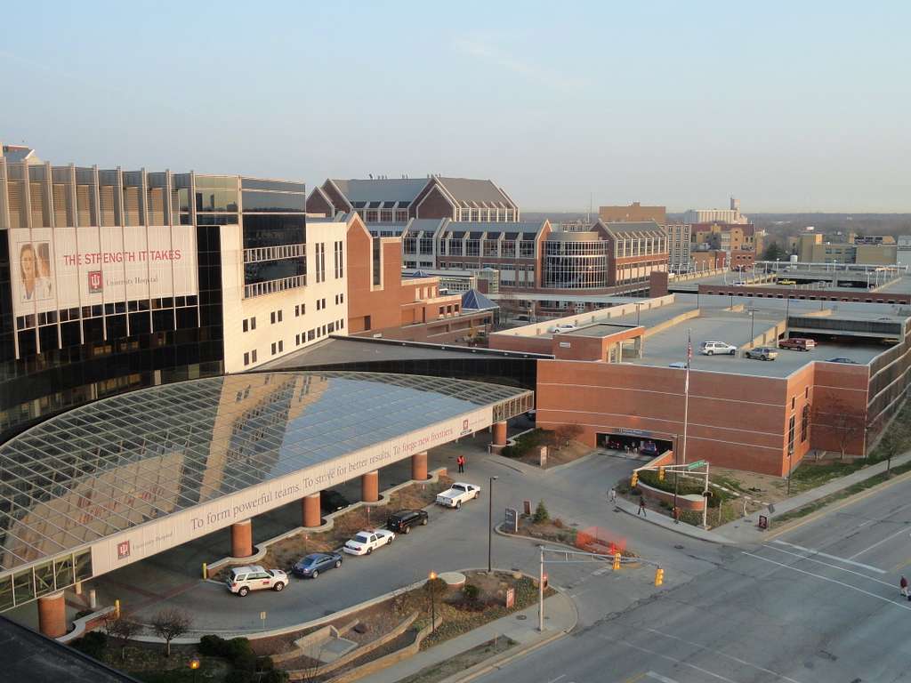 The former IUPUI is now an IUI hospital, which offers plenty job oppurtunites for IUI students in the medical field. (Indiana University Hospital - IUPUI/Daderot/Wikimedia/CC BY 1.0 DEED)