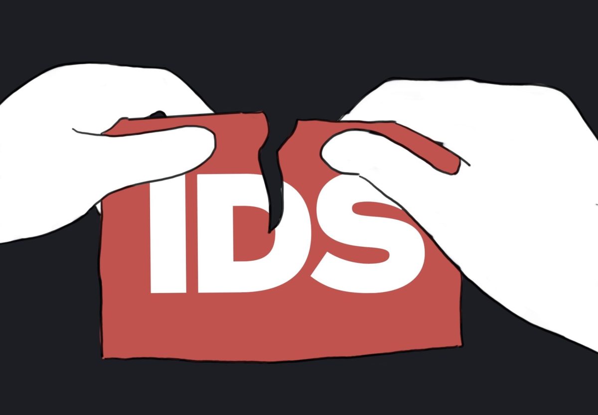 The hands of IU Bloomington rip apart the Indiana Daily Student