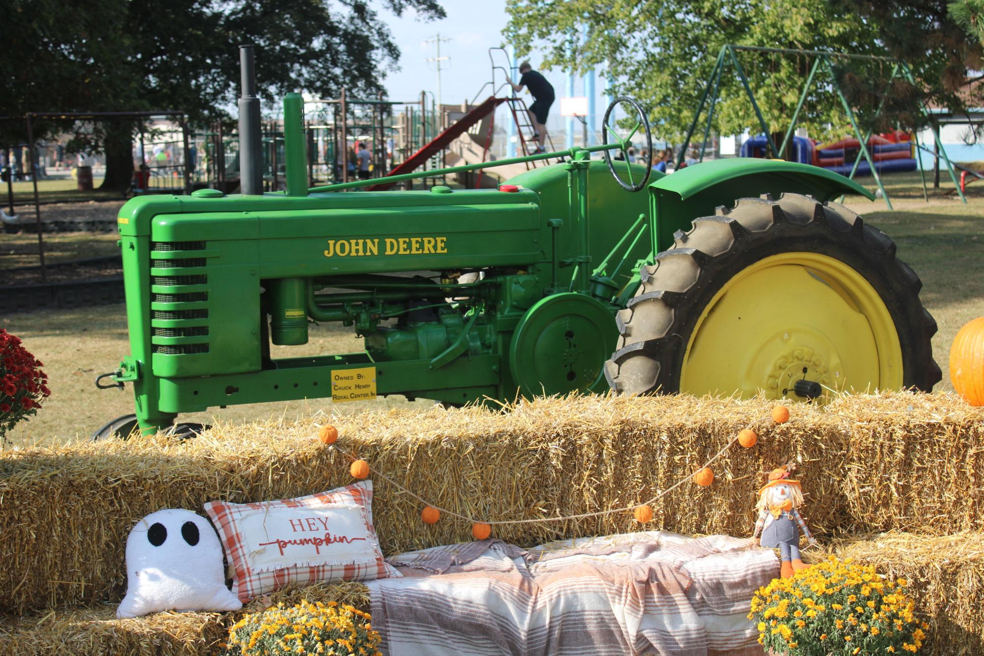 A beautiful scene for families to take pictures at Oktoberfest. Keeping in the fall. 